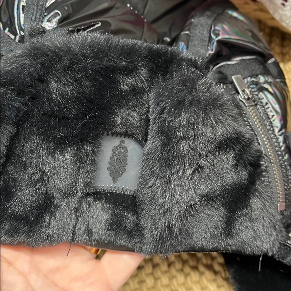 Free People Supernova Puffer Trapper Hat main image 5